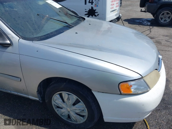 1999 Nissan Altima XE with VIN 1N4DL01D7XC181770, listed as a IAAI auction lot 41747919 with 197,601 mi miles. Bid and sale history available at carsss.com. Image 6.