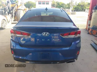 2019 Hyundai Sonata SE with VIN 5NPE24AF2KH780972, listed as a IAAI auction lot 42149730 with 52,527 mi miles and . Bid and sale history available at DreamBid. Image 16.