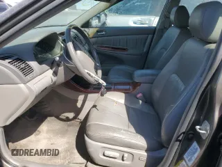 2004 Toyota Camry LE with VIN 4T1BF30K24U569209, listed as a Copart auction lot 66181644 with 186,412 mi miles and Salvage Title. Bid and sale history available at carsss.com. Image 7.