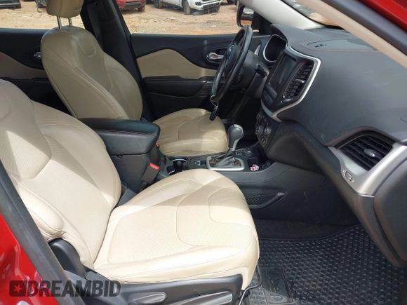 2015 Jeep Cherokee Limited with VIN 1C4PJMDS1FW571937, listed as a IAAI auction lot 42106209 with 162,666 mi miles and . Bid and sale history available at DreamBid. Image 5.