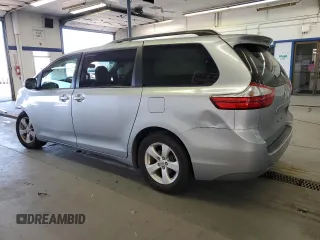 2015 Toyota Sienna LE AAS с VIN 5TDKK3DC1FS571821, выставлен на аукционе Copart как лот 57348545 с пробегом 120 014 миль миль и Списание • Salvage title. История ставок и продаж доступна на DreamBid. Изображение 2.