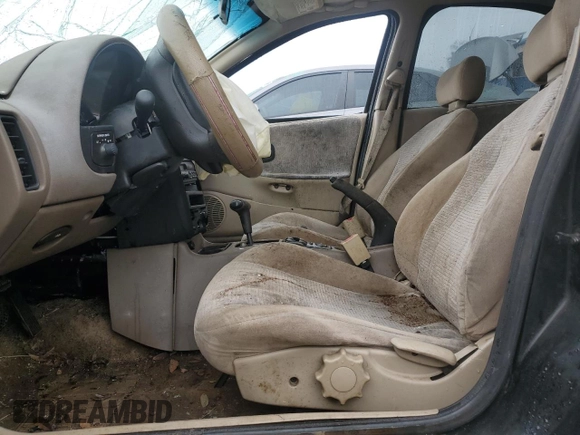 1999 Saturn SW z VIN 1G8ZK8275XZ184071, wystawiony jako Copart lot #42394715 z przebiegiem Nie podano mil oraz Nie do naprawy • Non repairable. Historia ofert i sprzedaży dostępna na DreamBid. Obrazek 7.
