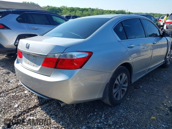 2013 Honda Accord LX z VIN 1HGCR2F33DA234344, wystawiony jako IAAI lot #42275175 z przebiegiem 160 428 mil mil oraz . Historia ofert i sprzedaży dostępna na DreamBid. Obrazek 4.