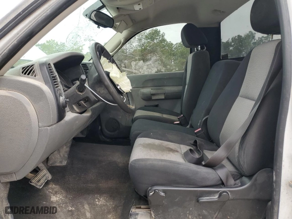 2007 Chevrolet Silverado 1500 Work Truck with VIN 1GCEC14C37Z588022, listed as a Copart auction lot 83831424 with 257,930 mi miles and Salvage Title. Bid and sale history available at carsss.com. Image 7.