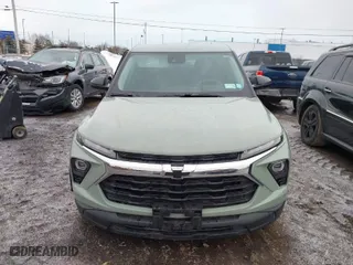 2025 Chevrolet TrailBlazer LS with VIN KL79MNSL1SB002960, listed as a IAAI auction lot 41685363 with 6,844 mi miles. Bid and sale history available at carsss.com. Image 12.