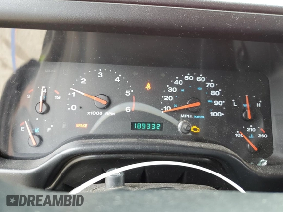 2005 Jeep Wrangler Sport z VIN 1J4FA49S75P317995, wystawiony jako Copart lot #58060055 z przebiegiem 189 332 mil mil oraz Szkoda całkowita • Salvage title. Historia ofert i sprzedaży dostępna na DreamBid. Obrazek 9.