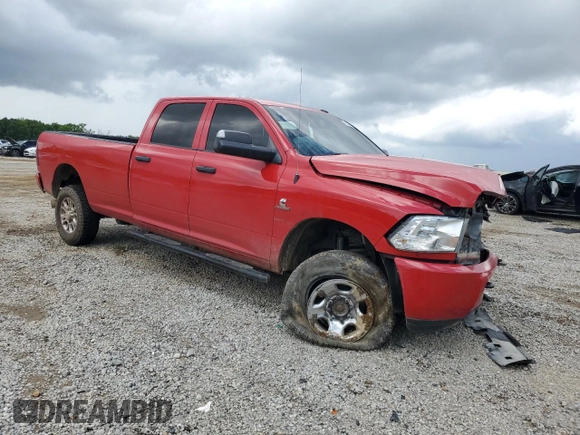 2018 Ram 2500 Tradesman with VIN 3C6UR5HL4JG278553, listed as a Copart auction lot 56632945 with 172,091 mi miles and Salvage title. Bid and sale history available at DreamBid. Image 4.