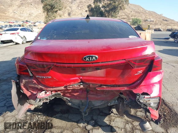 2019 Kia Forte S with VIN 3KPF34ADXKE025881, listed as a IAAI auction lot 41181529 with 190,736 mi miles and . Bid and sale history available at carsss.com. Image 16.