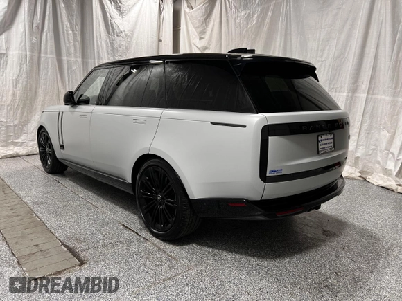 2023 Land Rover Range Rover with VIN SALK1BE77PA033825, listed as a Copart auction lot 56371645 with 16,581 mi miles and Clean Title. Bid and sale history available at DreamBid. Image 3.