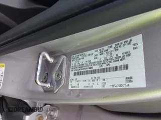 2017 Ford Escape SE z VIN 1FMCU9GD3HUA74463, wystawiony jako IAAI lot #42496171 z przebiegiem 160 534 mil mil oraz . Historia ofert i sprzedaży dostępna na DreamBid. Obrazek 9.