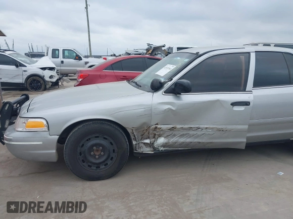 2005 Ford Police Interceptor with VIN 2FAFP71W65X163932, listed as a IAAI auction lot 41531164 with 268,769 mi miles and . Bid and sale history available at DreamBid. Image 6.