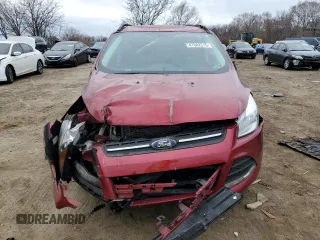 2016 Ford Escape SE with VIN 1FMCU9GX8GUB50543, listed as a Copart auction lot 47682215 with 50,763 mi miles and Salvage Title. Bid and sale history available at carsss.com. Image 5.