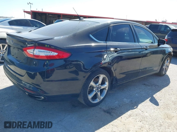 2014 Ford Fusion SE with VIN 3FA6P0H92ER272281, listed as a IAAI auction lot 41834915 with 151,004 mi miles. Bid and sale history available at carsss.com. Image 4.