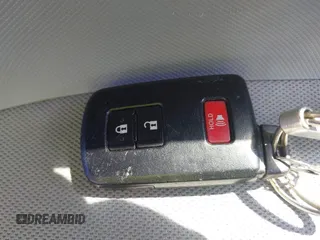 2014 Toyota Prius One z VIN JTDKDTB32E1070932, wystawiony jako IAAI lot #41950966 z przebiegiem 93 952 mil mil oraz . Historia ofert i sprzedaży dostępna na DreamBid. Obrazek 11.