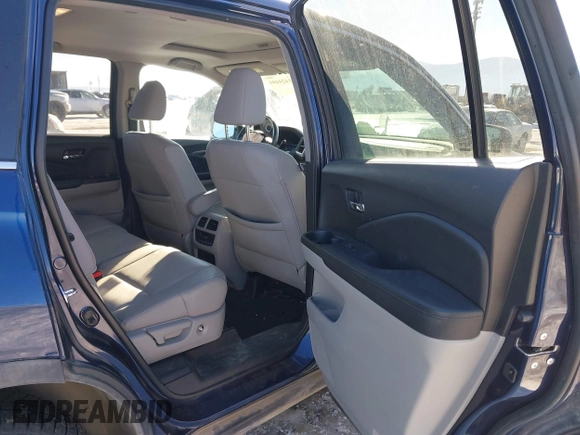2018 Honda Pilot EX-L with VIN 5FNYF6H50JB026024, listed as a IAAI auction lot 41424404 with 56,030 mi miles. Bid and sale history available at carsss.com. Image 8.
