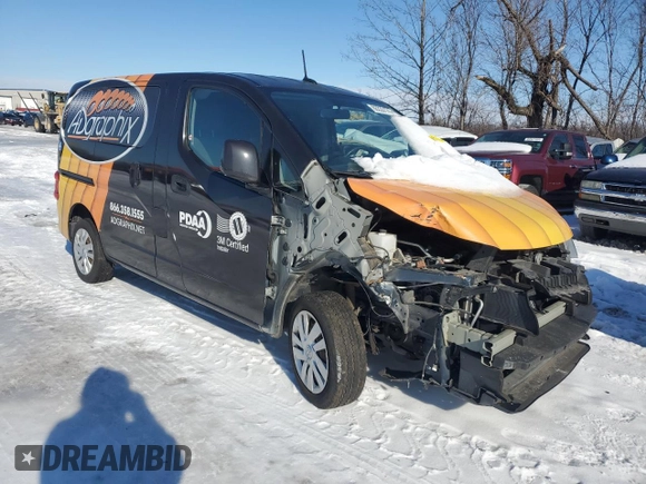 2017 Nissan NV200 SV z VIN 3N6CM0KN4HK714189, wystawiony jako Copart lot #86330134 z przebiegiem 61 735 mil mil oraz Szkoda całkowita • Salvage title. Historia ofert i sprzedaży dostępna na DreamBid. Obrazek 4.