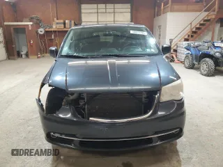 2014 Chrysler Town & Country Touring z VIN 2C4RC1BG5ER326758, wystawiony jako Copart lot #48863395 z przebiegiem 203 552 mil mil oraz Szkoda całkowita • Salvage title. Historia ofert i sprzedaży dostępna na DreamBid. Obrazek 5.