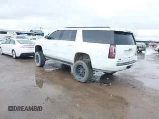 2018 GMC Yukon XL SLT with VIN 1GKS2GKCXJR315537, listed as a IAAI auction lot 41541293 with 114,672 mi miles. Bid and sale history available at carsss.com. Image 3.