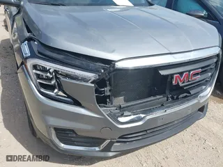 2024 GMC Terrain SLE with VIN 3GKALMEGXRL249516, listed as a IAAI auction lot 41894971 with 39,111 mi miles. Bid and sale history available at carsss.com. Image 6.