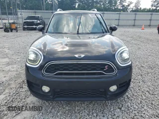 2017 MINI Countryman Cooper S with VIN WMZYT5C36H3D78964, listed as a Copart auction lot 59536135 with 129,258 mi miles and Salvage title. Bid and sale history available at DreamBid. Image 5.