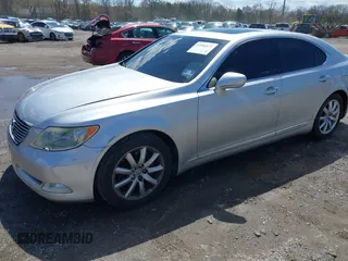 2008 Lexus LS 460 with VIN JTHBL46F485062212, listed as a IAAI auction lot 41996871 with 125,531 mi miles and . Bid and sale history available at DreamBid. Image 2.