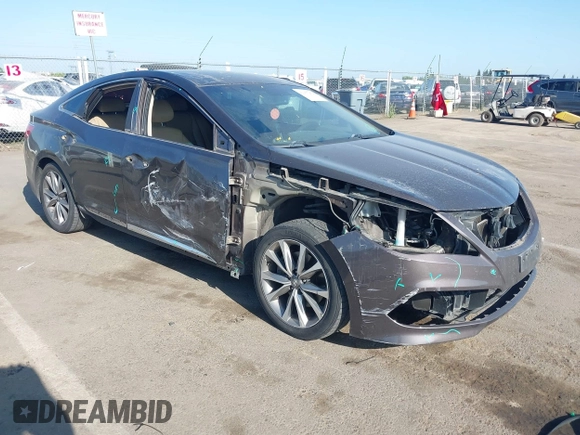2015 Hyundai Azera with VIN KMHFG4JGXFA439603, listed as a IAAI auction lot 42157274 with 135,990 mi miles and . Bid and sale history available at carsss.com. Image 1.