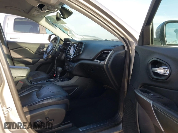 2019 Jeep Cherokee Limited с VIN 1C4PJLDB2KD443531, выставлен на аукционе IAAI как лот 42620476 с пробегом 60 644 миль миль и . История ставок и продаж доступна на DreamBid. Изображение 5.