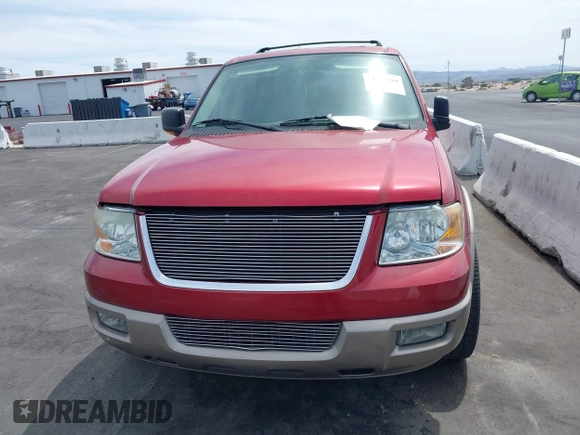 2004 Ford Expedition Eddie Bauer with VIN 1FMPU17LX4LB81956, listed as a IAAI auction lot 42064799 with 142,049 mi miles. Bid and sale history available at carsss.com. Image 6.