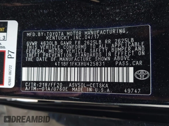 2017 Toyota Camry XLE with VIN 4T1BF1FKXHU425831, listed as a IAAI auction lot 41897698 with 149,296 mi miles. Bid and sale history available at carsss.com. Image 9.