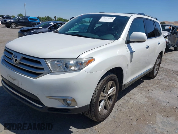 2011 Toyota Highlander Limited with VIN 5TDDK3EH5BS063462, listed as a IAAI auction lot 42359386 with 129,809 mi miles and . Bid and sale history available at DreamBid. Image 17.