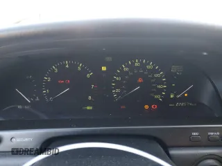 1994 Lexus LS z VIN JT8UF11E7R0212423, wystawiony jako Copart lot #41617785 z przebiegiem 228 574 mil mil oraz Szkoda całkowita • Salvage title. Historia ofert i sprzedaży dostępna na DreamBid. Obrazek 9.