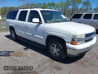 2003 Chevrolet Suburban LS with VIN 3GNEC16Z13G111561, listed as a IAAI auction lot 41768017 with 1 mi miles. Bid and sale history available at carsss.com. Image 1.