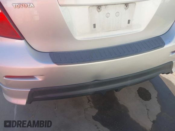 2010 Toyota Matrix S with VIN 2T1KE4EE1AC037801, listed as a IAAI auction lot 41685256 with 143,733 mi miles and . Bid and sale history available at DreamBid. Image 20.