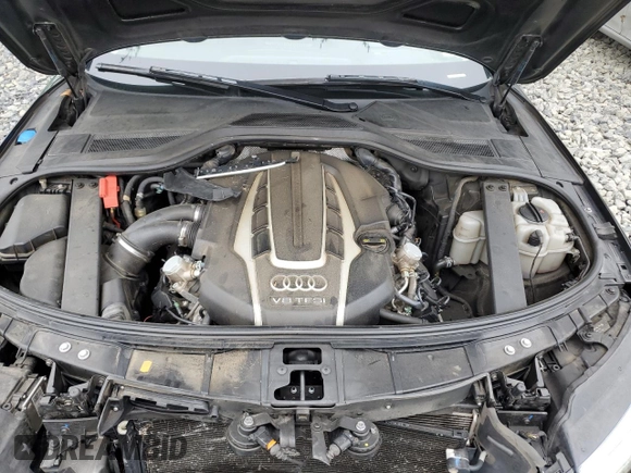 2016 Audi A8 Sport z VIN WAU43AFD2GN005719, wystawiony jako Copart lot #60746275 z przebiegiem 125 802 mil mil oraz Szkoda całkowita • Salvage title. Historia ofert i sprzedaży dostępna na DreamBid. Obrazek 11.