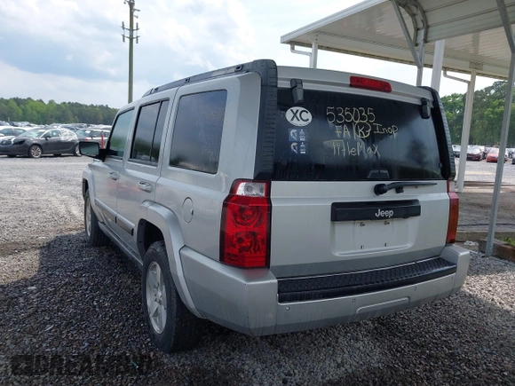 2007 Jeep Commander Sport with VIN 1J8HH48K47C535035, listed as a IAAI auction lot 42047802 with 165,538 mi miles and . Bid and sale history available at DreamBid. Image 3.