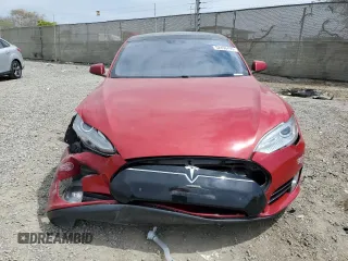 2016 Tesla Model S 90D with VIN 5YJSA1E42GF127593, listed as a Copart auction lot 52450495 with 144,151 mi miles and Salvage title. Bid and sale history available at DreamBid. Image 5.