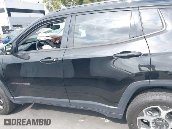 2022 Jeep Compass Trailhawk с VIN 3C4NJDDB1NT227990, выставлен на аукционе IAAI как лот 42574077 с пробегом Не указан миль и . История ставок и продаж доступна на DreamBid. Изображение 15.