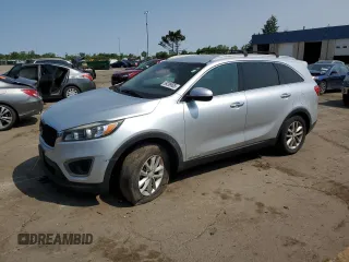2016 Kia Sorento LX z VIN 5XYPGDA56GG168628, wystawiony jako Copart lot #59299505 z przebiegiem 175 992 mil mil oraz Nie do naprawy • Non repairable. Historia ofert i sprzedaży dostępna na DreamBid. Obrazek 1.