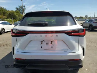 2022 Lexus NX with VIN 2T2GGCEZ2NC005342, listed as a Copart auction lot 47137425 with 33,427 mi miles and Salvage Title. Bid and sale history available at carsss.com. Image 6.