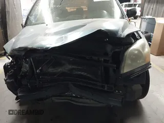 2005 Honda Pilot LX z VIN 2HKYF18135H537704, wystawiony jako IAAI lot #41091540 z przebiegiem Nie podano mil oraz . Historia ofert i sprzedaży dostępna na DreamBid. Obrazek 13.
