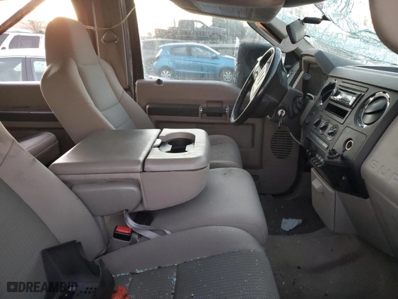 2008 Ford Super Duty F-250 SRW XL with VIN 1FTSW21RX8ED52839, listed as a Copart auction lot 89108305 with 0 mi miles and Salvage Title. Bid and sale history available at carsss.com. Image 7.