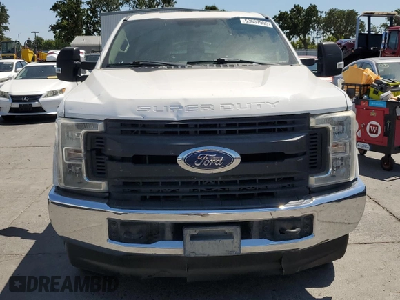 2019 Ford F-250 XL with VIN 1FTBF2A61KED12145, listed as a Copart auction lot 63007095 with 107,594 mi miles and Salvage title. Bid and sale history available at DreamBid. Image 5.