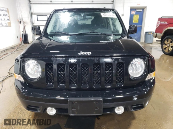 2013 Jeep Patriot Latitude with VIN 1C4NJPFA2DD255341, listed as a Copart auction lot 85511244 with 129,873 mi miles and Clean Title. Bid and sale history available at carsss.com. Image 5.