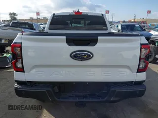 2024 Ford Ranger with VIN 1FTER4HPXRLE39741, listed as a IAAI auction lot 41471689 with 301 mi miles and . Bid and sale history available at DreamBid. Image 17.