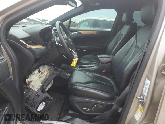 2015 Lincoln MKC with VIN 5LMCJ1A95FUJ42853, listed as a Copart auction lot 50466055 with 39,908 mi miles and Salvage Title. Bid and sale history available at DreamBid. Image 7.