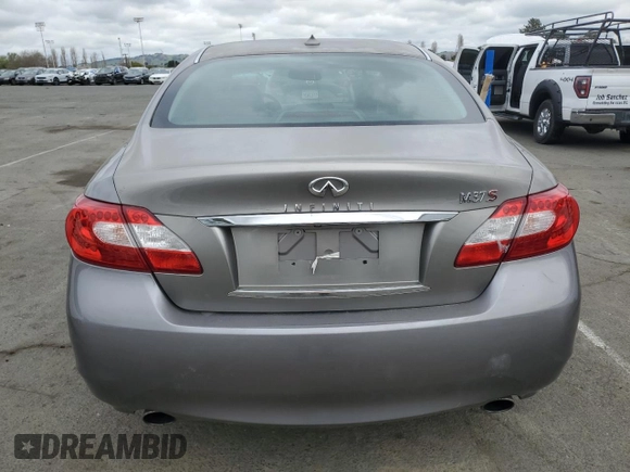 2012 Infiniti M z VIN JN1BY1AP9CM336278, wystawiony jako Copart lot #47531715 z przebiegiem 111 697 mil mil oraz Szkoda całkowita • Salvage title. Historia ofert i sprzedaży dostępna na DreamBid. Obrazek 6.