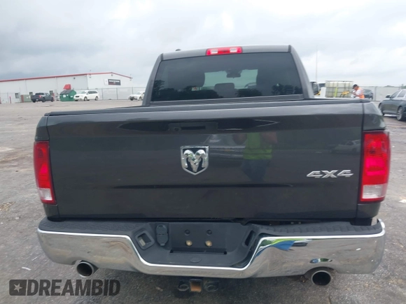2021 Ram 1500 Tradesman с VIN 1C6RR7KT5MS573295, выставлен на аукционе IAAI как лот 42124907 с пробегом 71 286 миль миль и . История ставок и продаж доступна на DreamBid. Изображение 16.