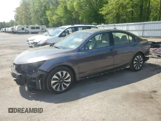 2017 Honda Accord Touring with VIN JHMCR6F72HC018745, listed as a Copart auction lot 55283035 with 82,108 mi miles and Salvage title. Bid and sale history available at DreamBid. Image 1.