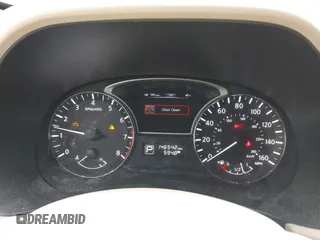 2013 Nissan Pathfinder SL with VIN 5N1AR2MM9DC612880, listed as a IAAI auction lot 41938550 with 146,542 mi miles. Bid and sale history available at carsss.com. Image 7.