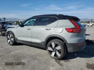 2024 Volvo XC40 Plus with VIN YV4EH3HL4R2232839, listed as a Copart auction lot 50627475 with 29,439 mi miles and Salvage title. Bid and sale history available at DreamBid. Image 2.